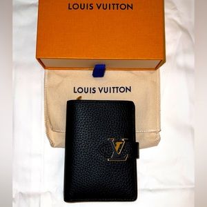 Brand new Louis Vuitton Clasp Pocket Organizer
